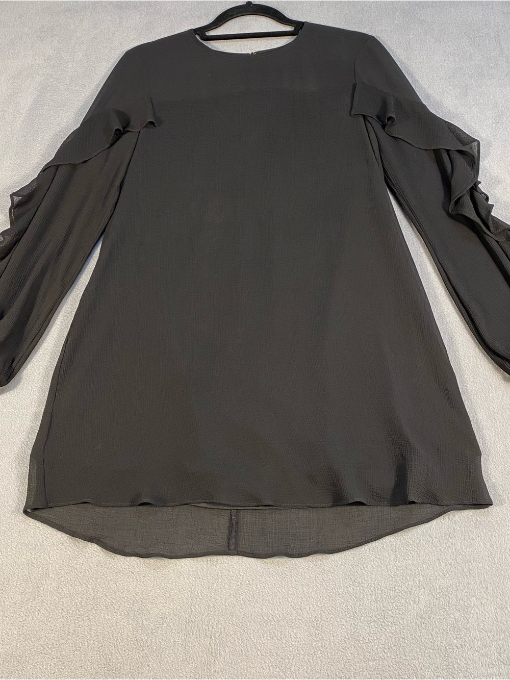 BCBGeneration Women's Black Ruffle Sleeve Chiffon Shift Dress, lined, size S